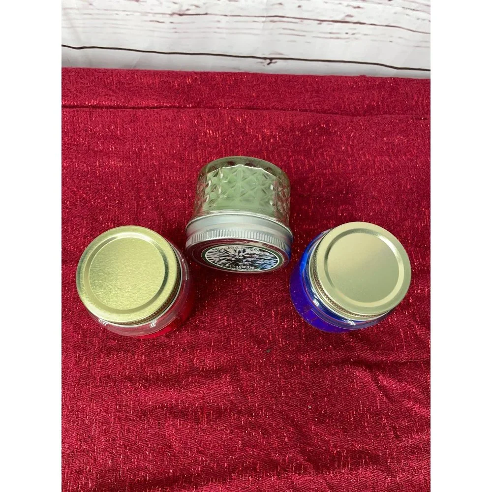 Sparkling Cinnamon, Glitter Berry, Frosted Spruce Lot of 3‎ Candles Gift Giving